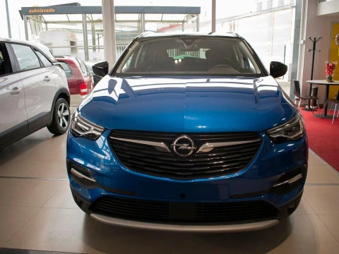 Opel Grandland X 1.2 TURBO DESIGN & TECH 5P