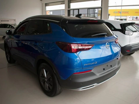Opel Grandland X 1.2 TURBO DESIGN & TECH 5P