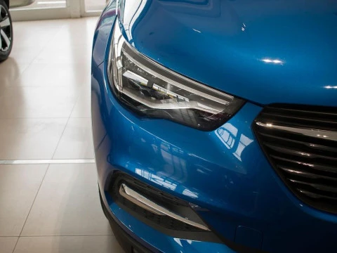 Opel Grandland X 1.2 TURBO DESIGN & TECH 5P