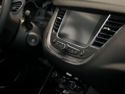 Opel Grandland X 1.2 TURBO DESIGN & TECH 5P