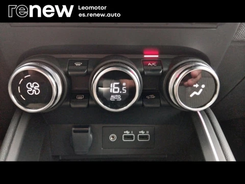Renault Clio  techno full hybrid E-Tech 103Kw (145CV) -SS
