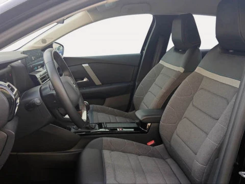 Citroën C4 PureTech 130 S&S 6v Plus 96 kW (131 CV)