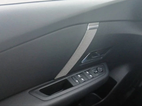 Citroën C4 PureTech 130 S&S 6v Plus 96 kW (131 CV)