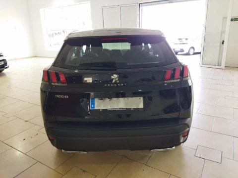 Peugeot 3008 ACP PT 130 MAN