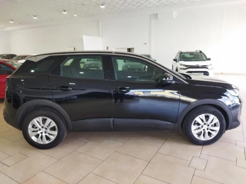 Peugeot 3008 ACP PT 130 MAN