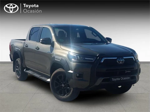 Toyota Hilux Cabina Doble Invincible Aut.