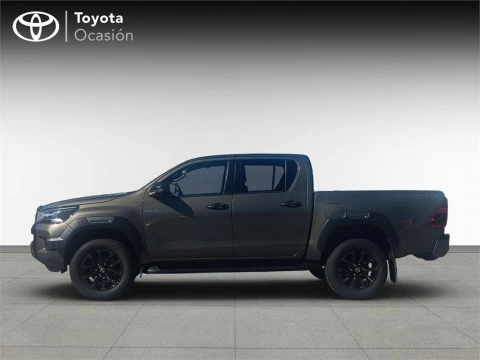 Toyota Hilux Cabina Doble Invincible Aut.