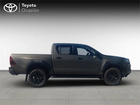 Toyota Hilux Cabina Doble Invincible Aut.
