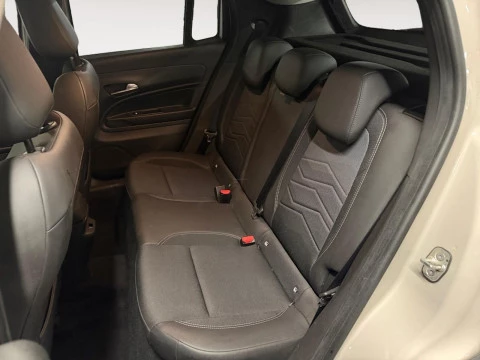 Jeep Avenger 1.2 eHybrid 74kW (100CV) Altitude