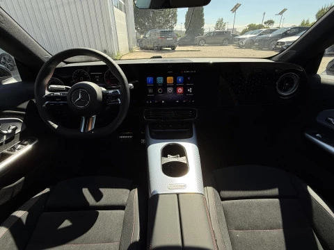 Mercedes-Benz CLA  180 con tecnologia hibrida