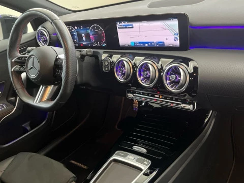 Mercedes-Benz Clase A 200 d Compacto