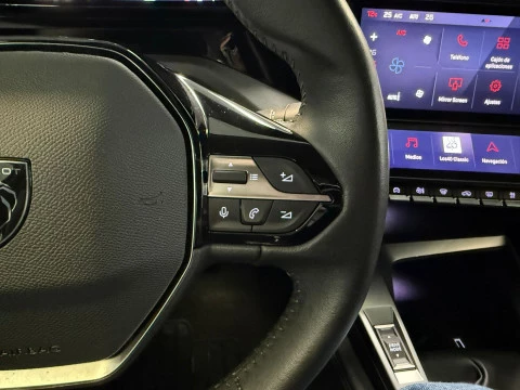 Peugeot 308 5P Allure BlueHDi 130 S&S MAN