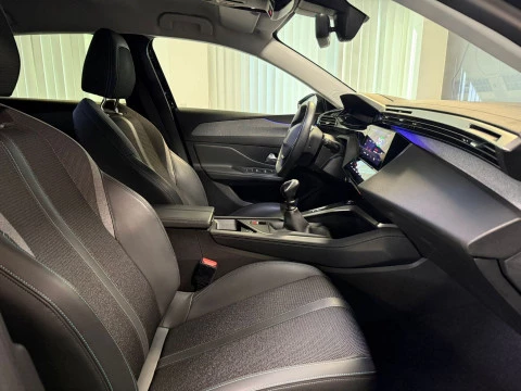 Peugeot 308 5P Allure BlueHDi 130 S&S MAN