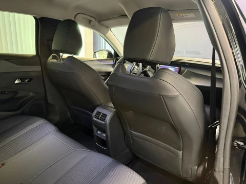 Peugeot 308 5P Allure BlueHDi 130 S&S MAN