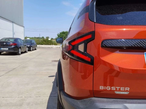 Dacia Bigster  Hibrido  Hybrid Journey 4x2 115KW