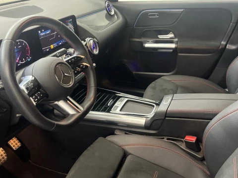 Mercedes-Benz GLA 200 d