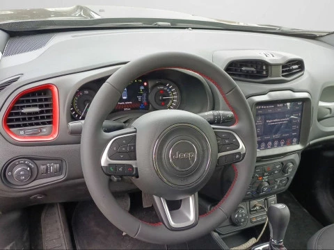 Jeep Renegade 4xe Trailhawk 1.3 PHEV 240hp AT EAWD