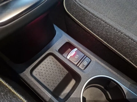 Renault Captur techno Eco-G 100cv (74 kW)