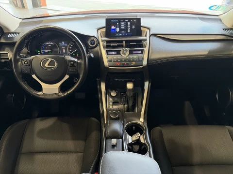 Lexus NX 2.5 300h F Sport Panoramico 4WD 145 kW (197 CV)