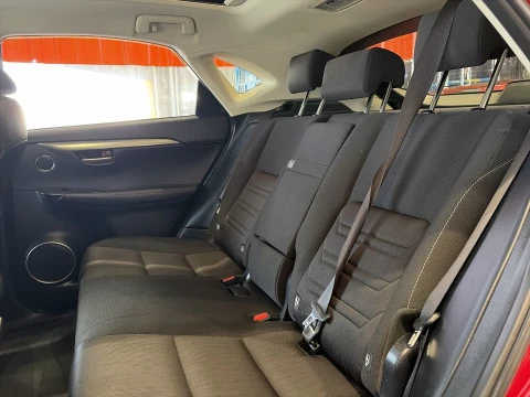 Lexus NX 2.5 300h F Sport Panoramico 4WD 145 kW (197 CV)