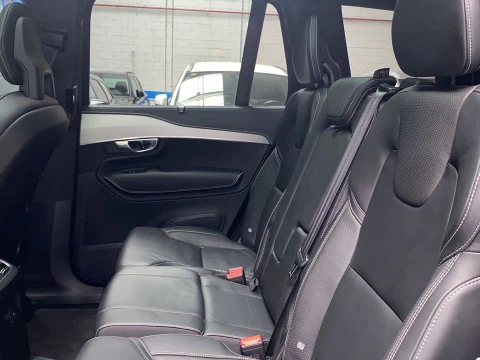 Volvo XC90 2.0 T8 RECHARGE R-DESIGN AWD AT 5P 7 Plazas