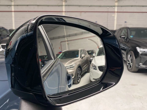 Volvo XC90 2.0 T8 RECHARGE R-DESIGN AWD AT 5P 7 Plazas