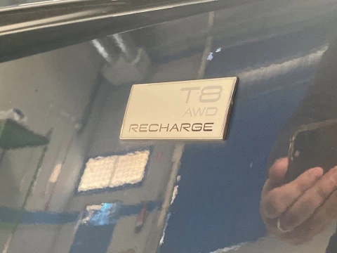 Volvo XC90 2.0 T8 RECHARGE R-DESIGN AWD AT 5P 7 Plazas