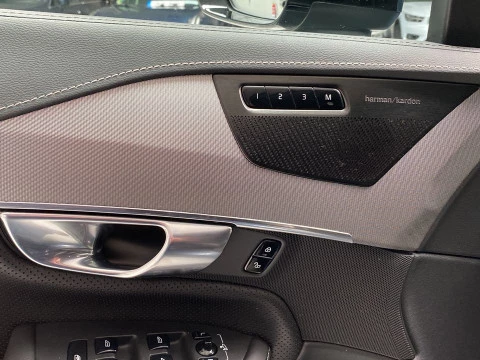 Volvo XC90 2.0 T8 RECHARGE R-DESIGN AWD AT 5P 7 Plazas