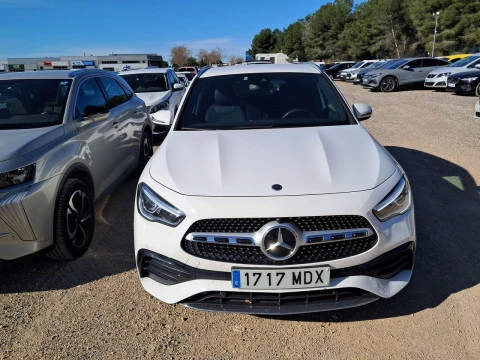 Mercedes-Benz GLA GLA 200
