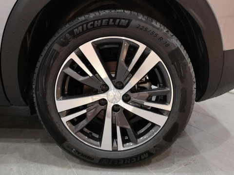 Peugeot 3008 1.2 PureTech 96KW S&S Allure Pack