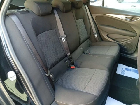 Opel Insignia ST Business Edition 1.5D DVH 90kW MT6