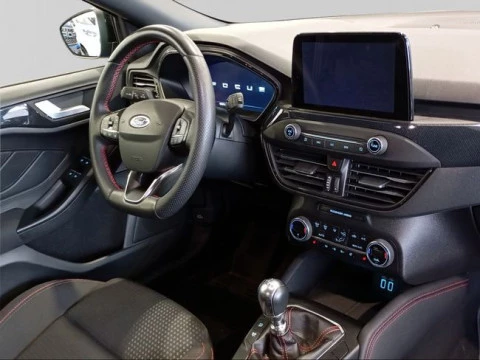 Ford Focus 1.0 Ecoboost MHEV 92kW ST-Line