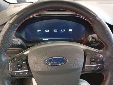 Ford Focus 1.0 Ecoboost MHEV 92kW ST-Line