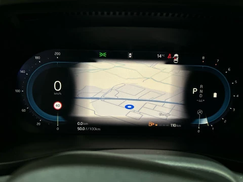 Volvo XC40 2.0 B3 PLUS DARK AUTO 163 5P