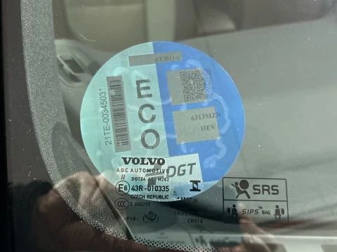 Volvo XC40 2.0 B3 PLUS DARK AUTO 163 5P