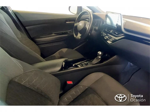 Toyota C-HR 5P Advance 125H e-CVT