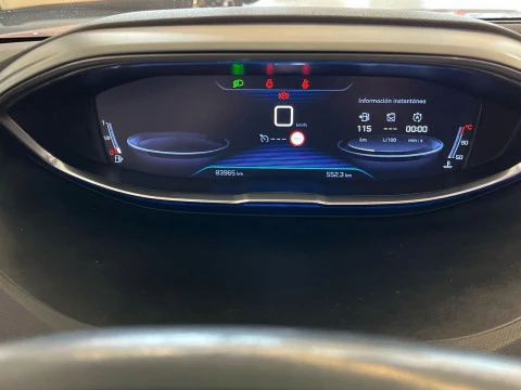 Peugeot 3008 1.2 PURETECH 96KW (130CV) ALLURE S&S
