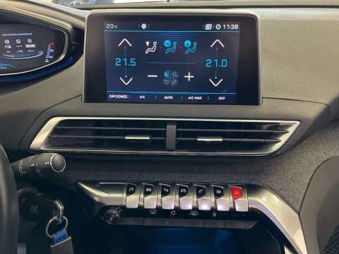 Peugeot 3008 1.2 PURETECH 96KW (130CV) ALLURE S&S