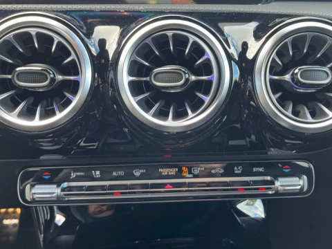 Mercedes-Benz Clase A  200 d Compacto