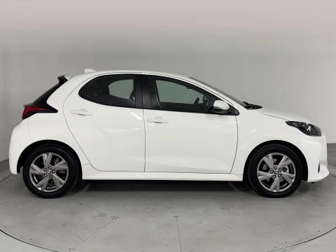 Toyota Yaris 1.5 120H Active Plus