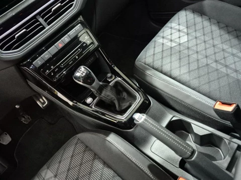 Volkswagen T-Cross R-Line 1.0 TSI 85 kW (116 CV)