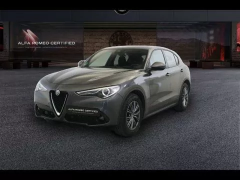 Alfa Romeo Stelvio SUPER 2.2 JTDM 160 CV Alfa Romeo Stelvio SUPER 2.2 JTDM 160 CV
