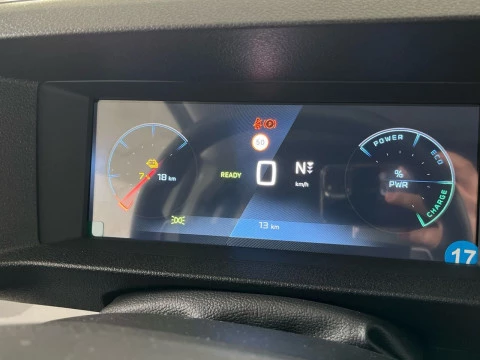 Peugeot e-Expert Furgon electrico 100kw 75kwh standar