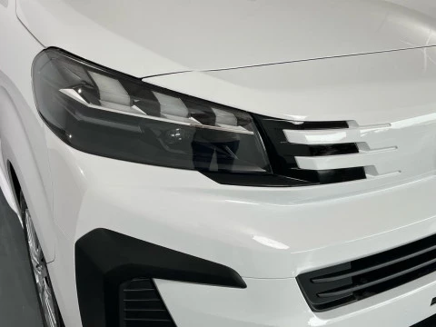 Peugeot e-Expert Furgon electrico 100kw 75kwh standar