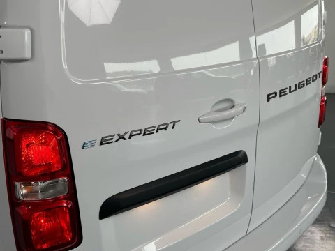 Peugeot e-Expert Furgon electrico 100kw 75kwh standar