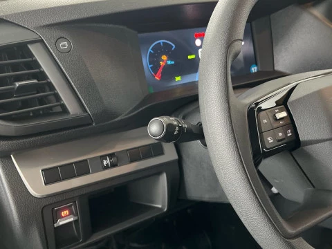 Peugeot e-Expert Furgon electrico 100kw 75kwh standar