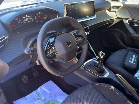 Peugeot 2008 Style Gasolina 100 S&S 6 Vel. MAN