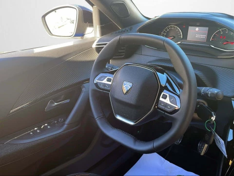 Peugeot 2008 Style Gasolina 100 S&S 6 Vel. MAN