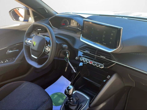 Peugeot 2008 Style Gasolina 100 S&S 6 Vel. MAN
