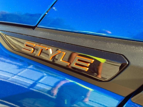 Peugeot 2008 Style Gasolina 100 S&S 6 Vel. MAN